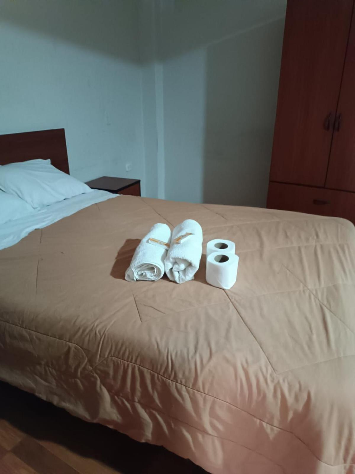 Hostal Yuraq Wasi 596 Ayacucho Esterno foto